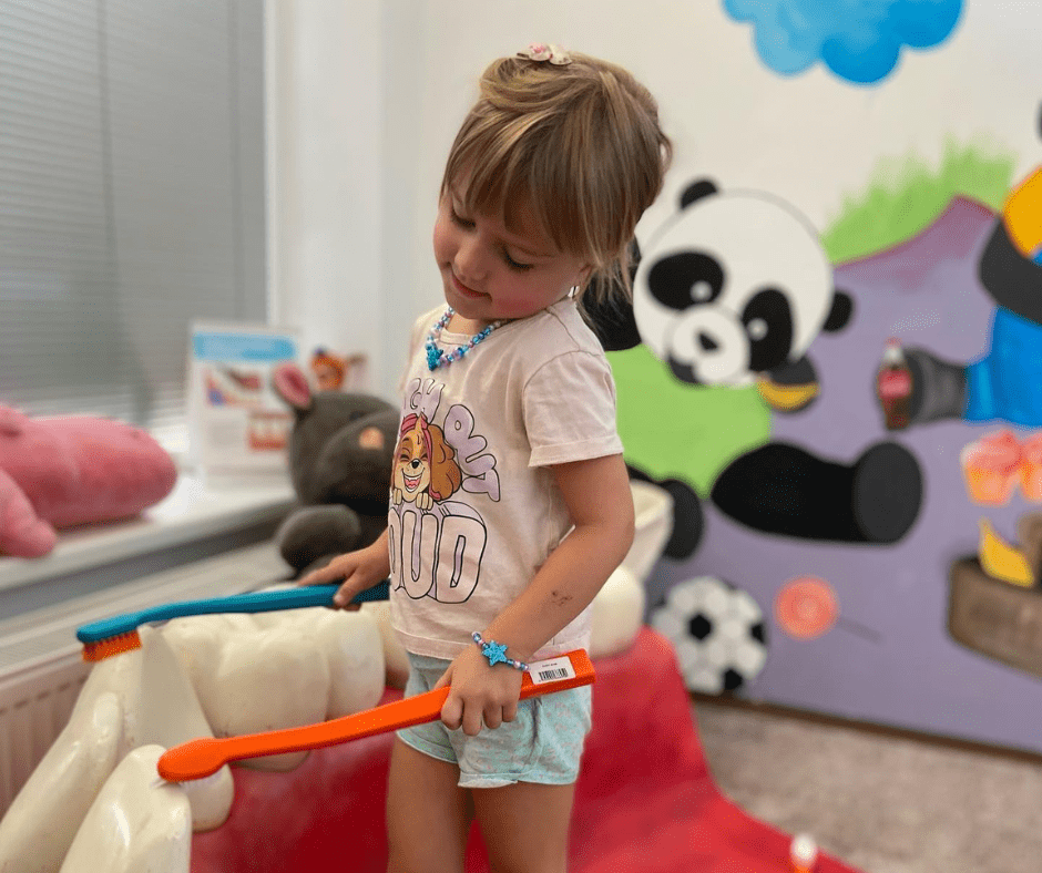 Kdy a jak začít s čištěním zubů u nejmenších dětí